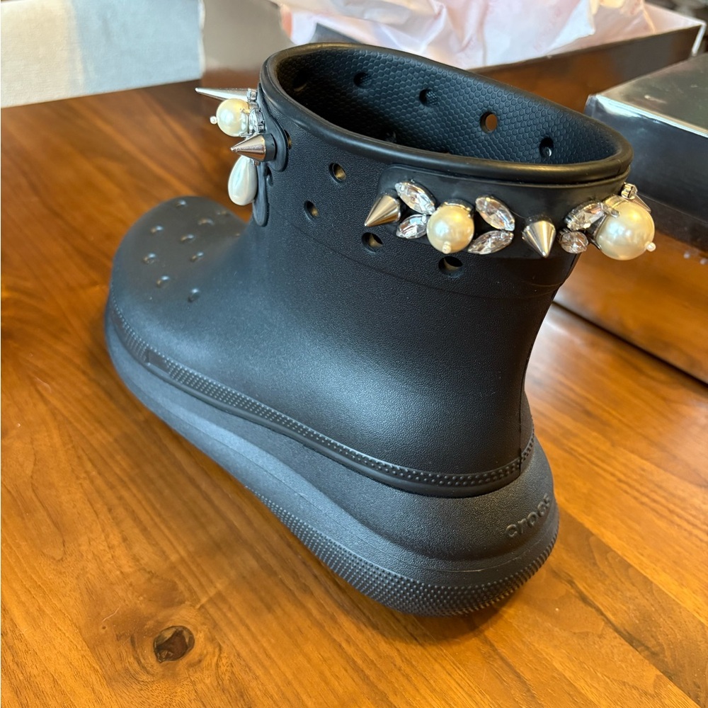 Simone Rocha Crocs Boots - Picture 5 of 10
